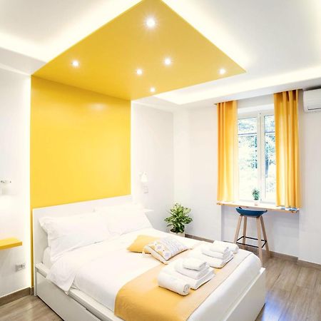 Vacuna Pleasant Rooms نابولي المظهر الخارجي الصورة