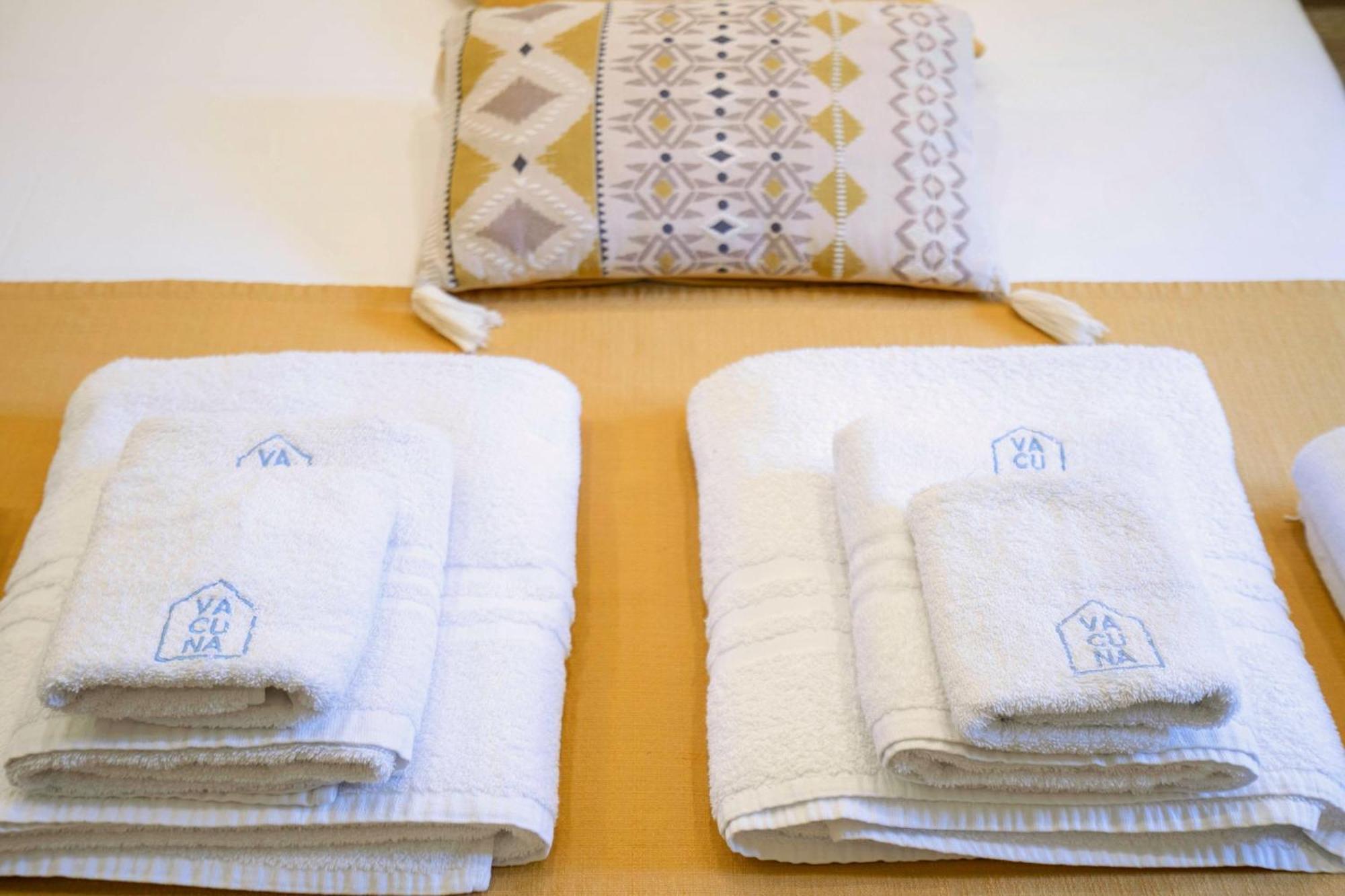 Vacuna Pleasant Rooms نابولي المظهر الخارجي الصورة