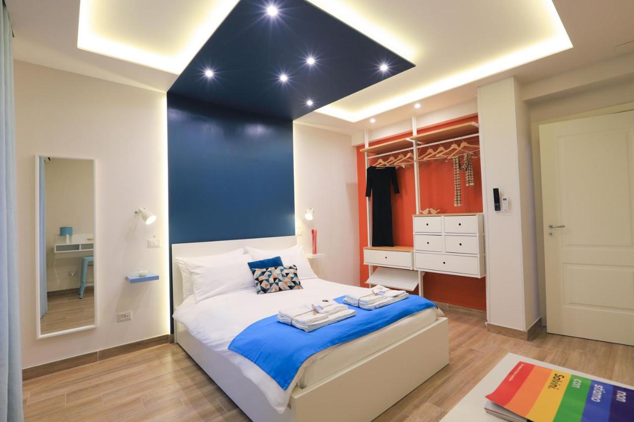 Vacuna Pleasant Rooms نابولي المظهر الخارجي الصورة
