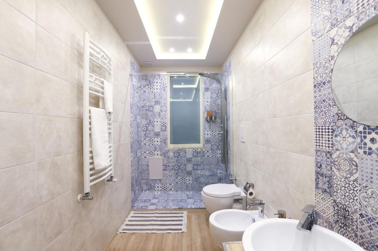 Vacuna Pleasant Rooms نابولي المظهر الخارجي الصورة