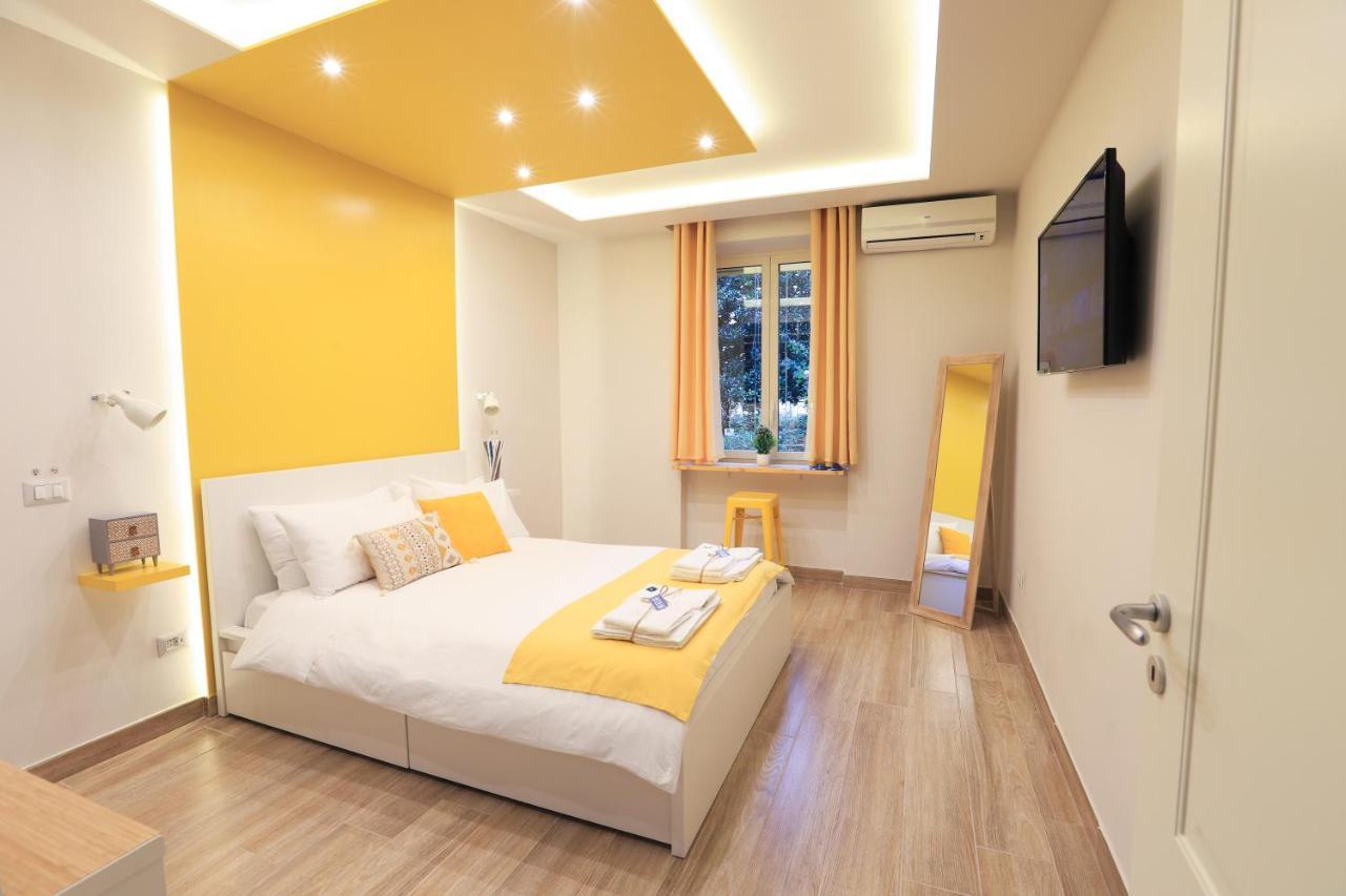 Vacuna Pleasant Rooms نابولي المظهر الخارجي الصورة